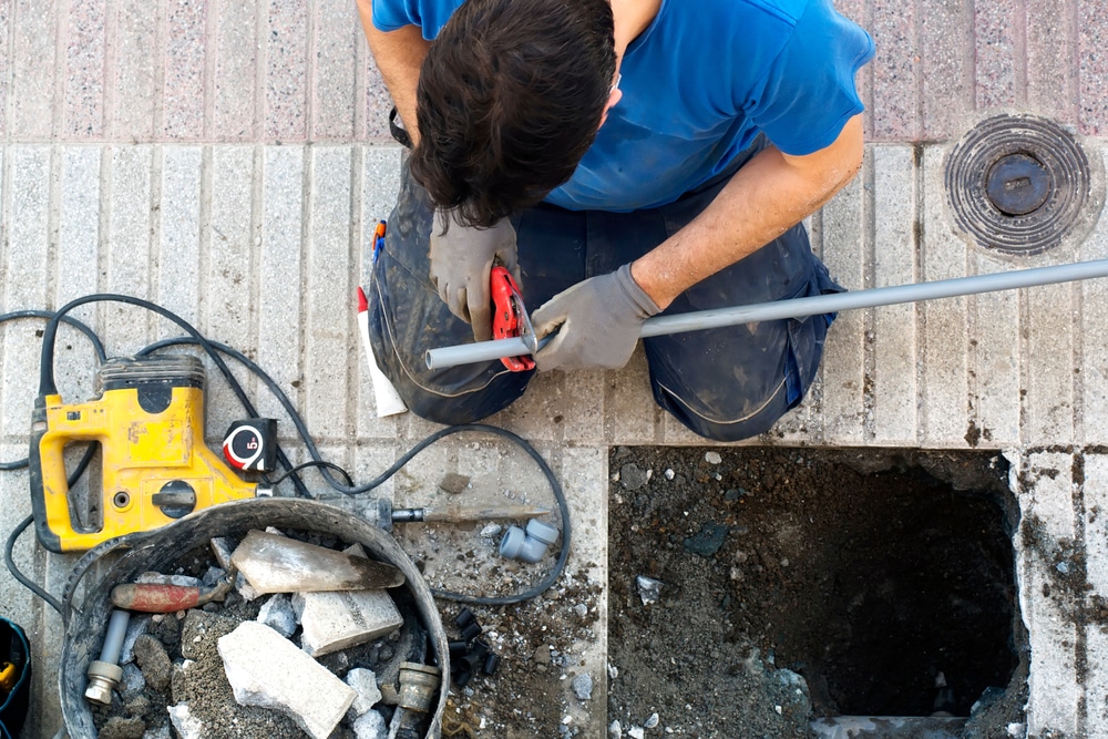 Plumber,Worker,Repair,And,Replace,Plastic,Water,Pipes,Because,Of